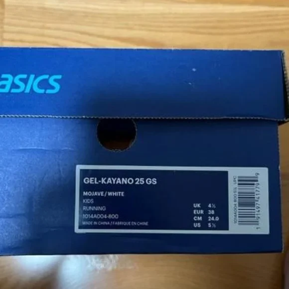 Asics Running Shoes For Sale!! - Picture 8 of 8